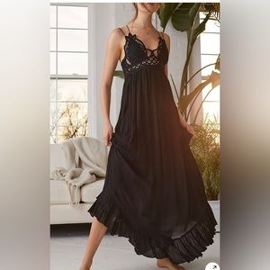 Free People NWT Adella Maxi Dress in Black
